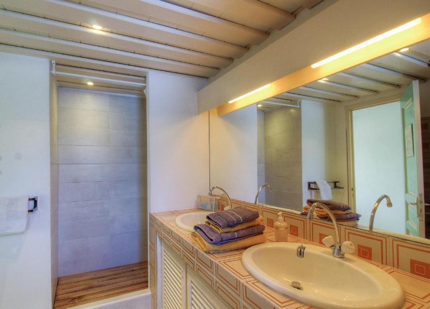 بورتو فيكشْيو Appartement 2 Pieces Pied Dans L'Eau المظهر الخارجي الصورة
